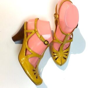 NEW Mustard Yellow Patent Leather Ankle Strap Cut Out  Heeled Shoes Pumps 37.5